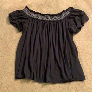 American eagle off the shoulder shirt